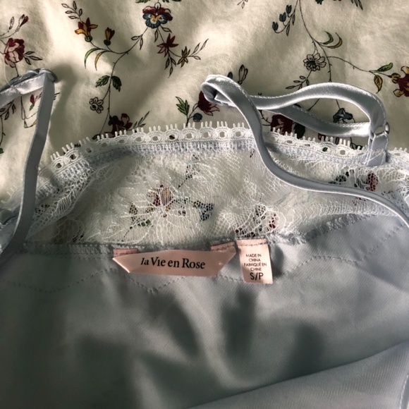 Satin lace lingerie top size s - Picture 3 of 3